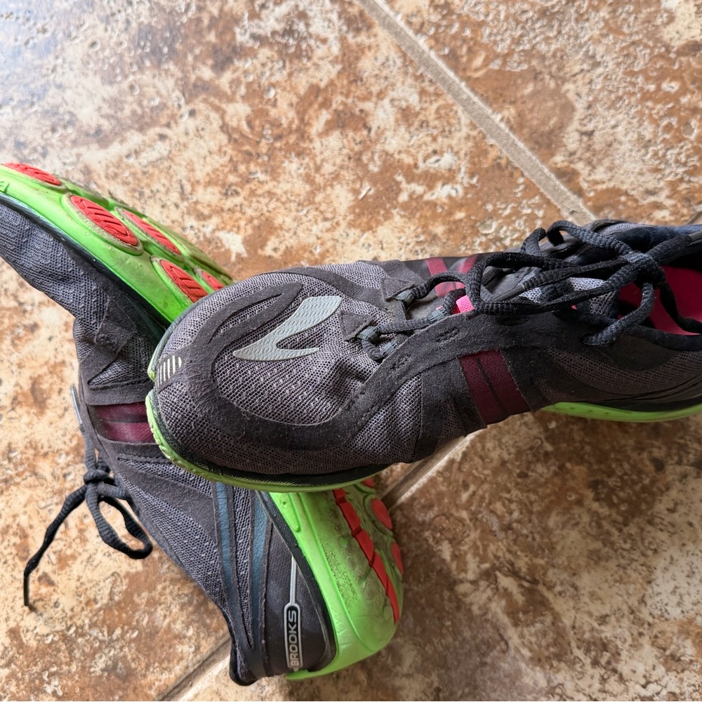 Brooks Women’s Running Shoes size 10